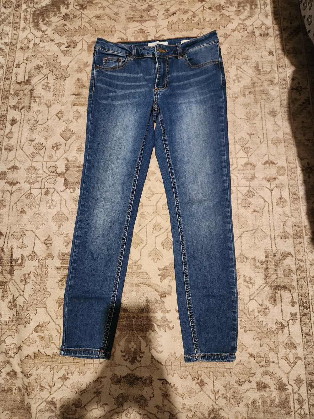 Women’s Mid Wash Skinny Jeans - Stretch Denim